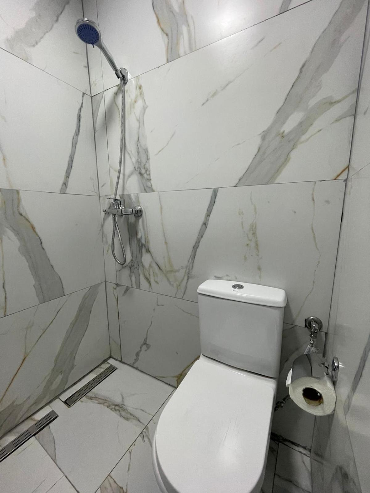 Apartament Saraci Room's