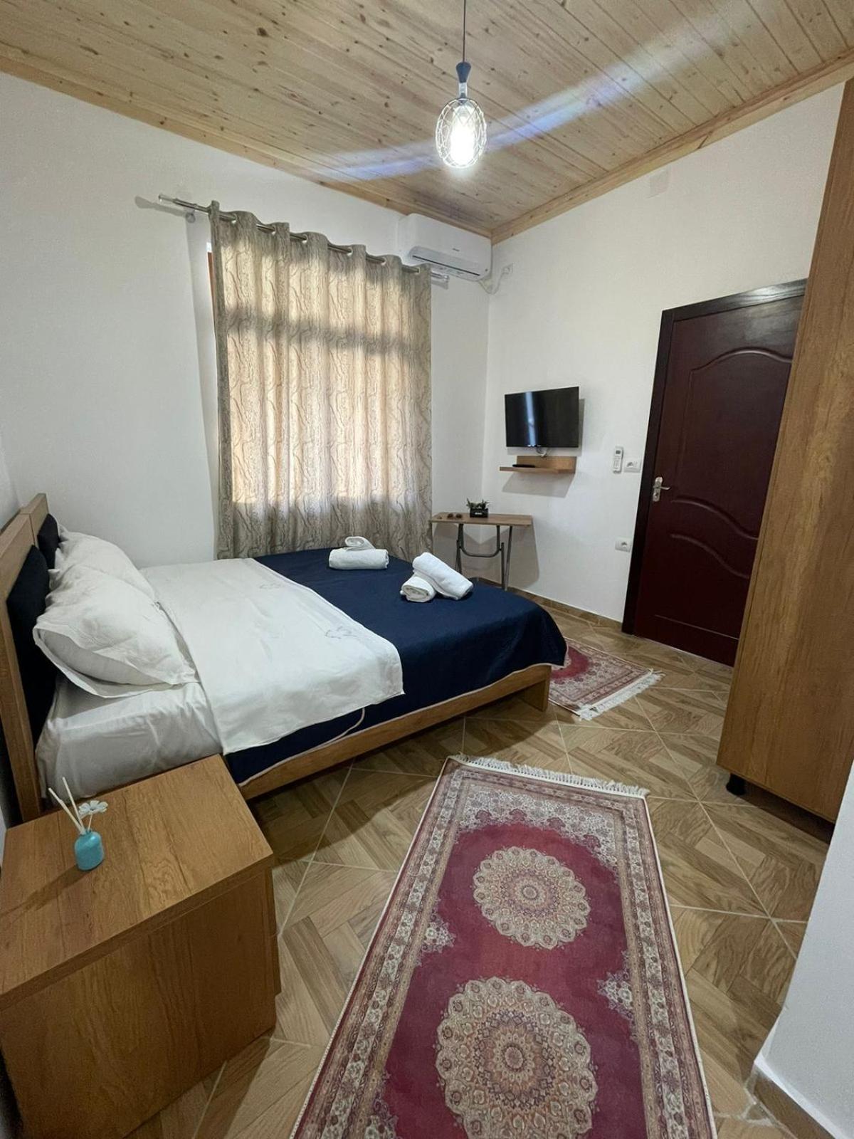 Saraci Room's Gjirokastra